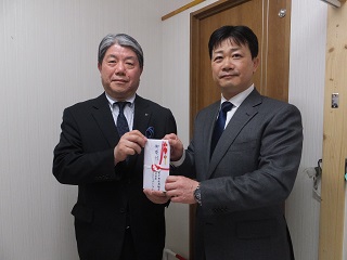 񑡕i